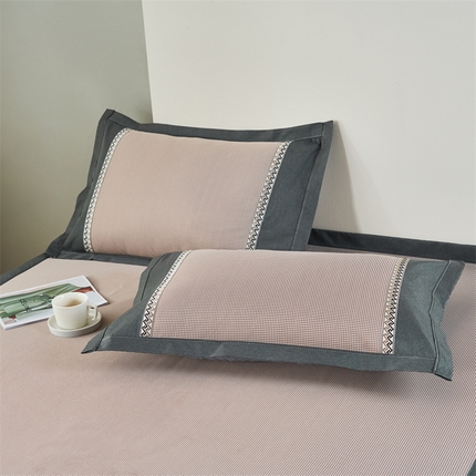 21度C 2023新款千鸟格碳光冰丝枕套可机洗水洗 气质咖
