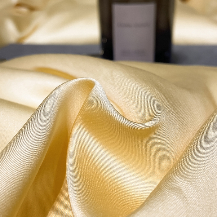 91家纺网 家纺一手货源 找家纺 涵宸 兰精天丝TM纯色四件套 锦黄