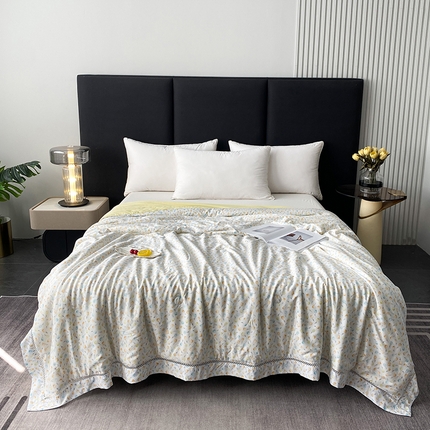 91家纺网 家纺一手货源 找家纺 （总）太阳羽 2025新款铂金莱赛尔天丝印花夏凉被 镂空花边空调被