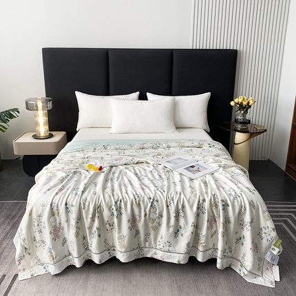 91家纺网 家纺一手货源 找家纺 （总）太阳羽 2025新款铂金莱赛尔天丝印花夏凉被 镂空花边空调被