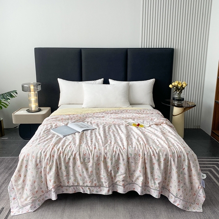 91家纺网 家纺一手货源 找家纺 （总）太阳羽 2025新款铂金莱赛尔天丝印花夏凉被 镂空花边空调被