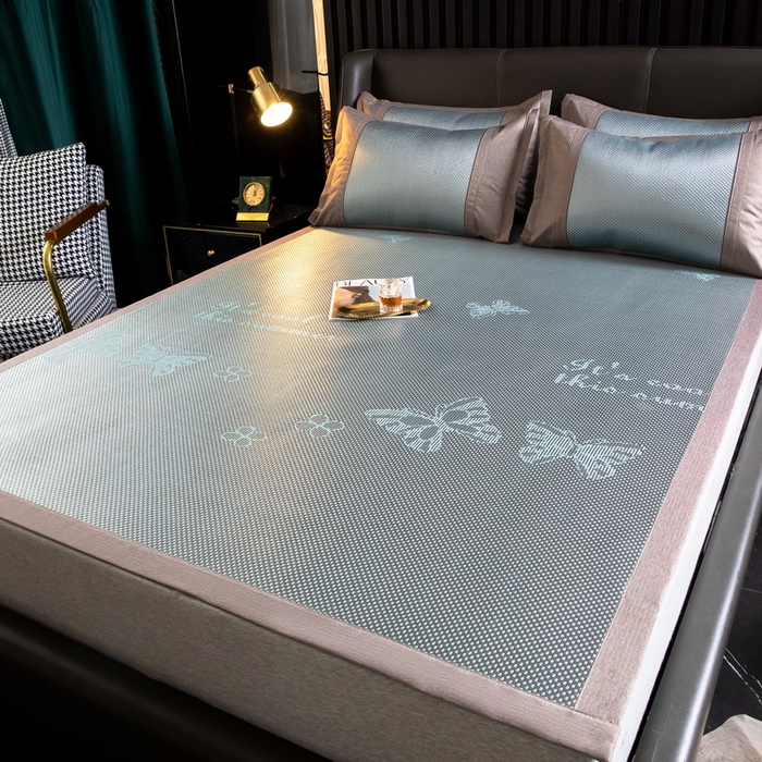 91家纺网 家纺一手货源 找家纺  伊被源  2023新款高密度纺织碳光冰藤席 蝴蝶-灰绿