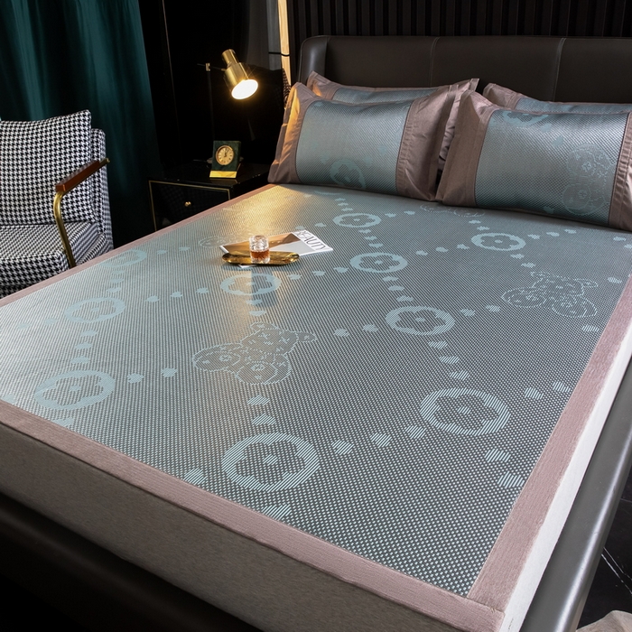 91家纺网 家纺一手货源 找家纺  伊被源  2023新款高密度纺织碳光冰藤席 路易登-灰绿