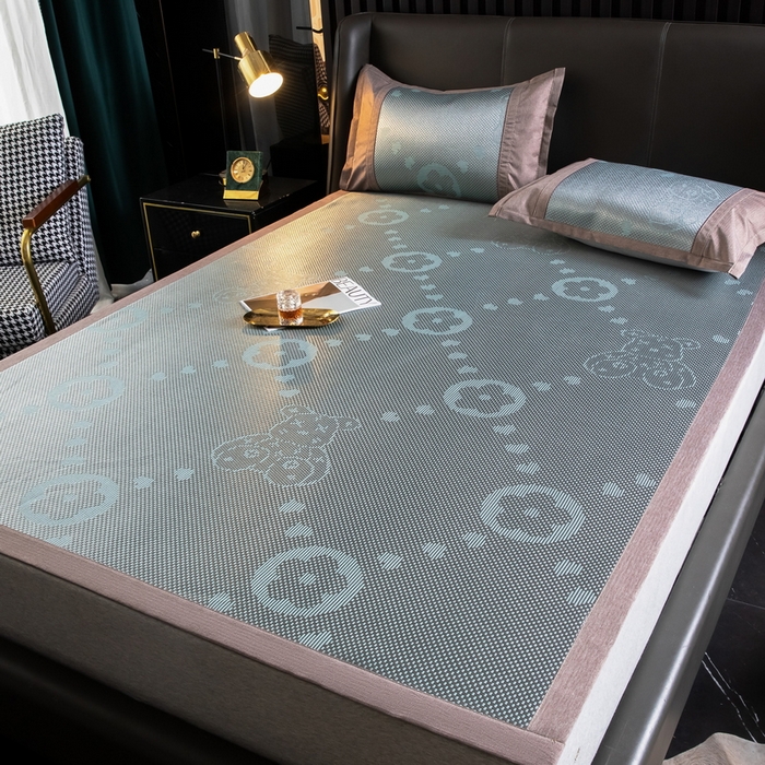 91家纺网 家纺一手货源 找家纺  伊被源  2023新款高密度纺织碳光冰藤席 路易登-灰绿