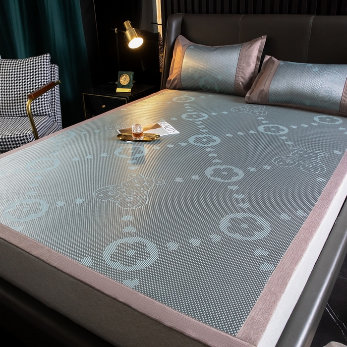 91家纺网 家纺一手货源 找家纺  伊被源  2023新款高密度纺织碳光冰藤席 路易登-灰绿