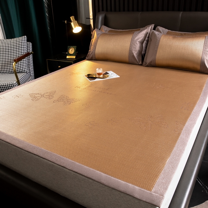 91家纺网 家纺一手货源 找家纺  伊被源  2023新款高密度纺织碳光冰藤席 蝴蝶-金