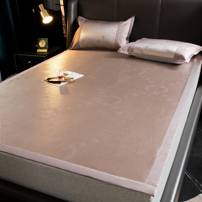 91家纺网 家纺一手货源 找家纺  伊被源  2023新款高密度纺织碳光冰藤席 路易登-香槟