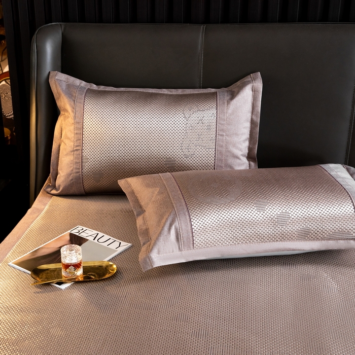 91家纺网 家纺一手货源 找家纺  伊被源  2023新款高密度纺织碳光冰藤席 路易登-香槟