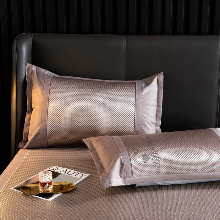 91家纺网 家纺一手货源 找家纺  伊被源  2023新款高密度纺织碳光冰藤席 蝴蝶-香槟