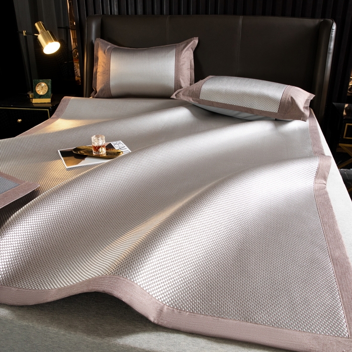 91家纺网 家纺一手货源 找家纺  伊被源  2023新款高密度纺织碳光冰藤席 冰川-银灰