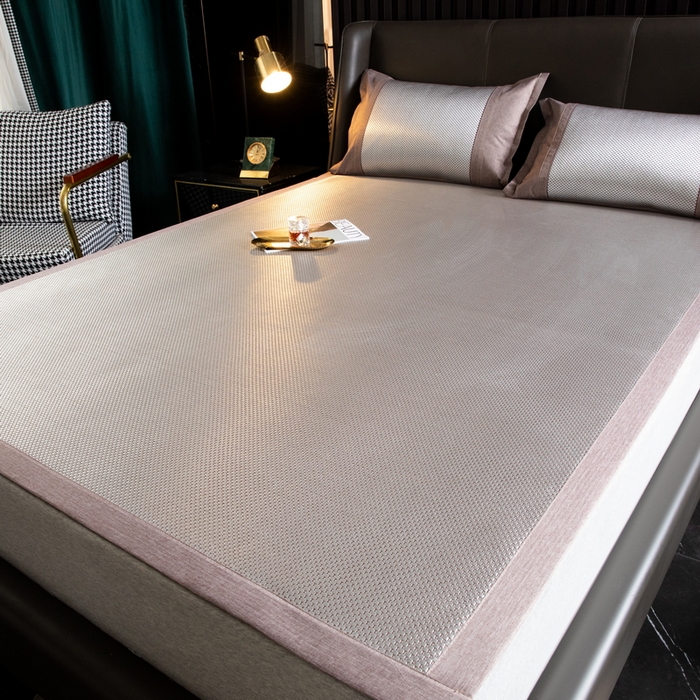 91家纺网 家纺一手货源 找家纺  伊被源  2023新款高密度纺织碳光冰藤席 冰川-银灰