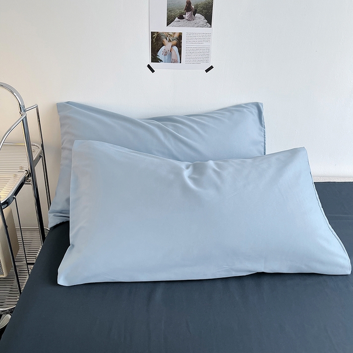 91家纺网 家纺一手货源 找家纺 曼璐单人枕套加厚水洗棉日式无印风格子条纹枕芯套48*74cm 月光雾蓝