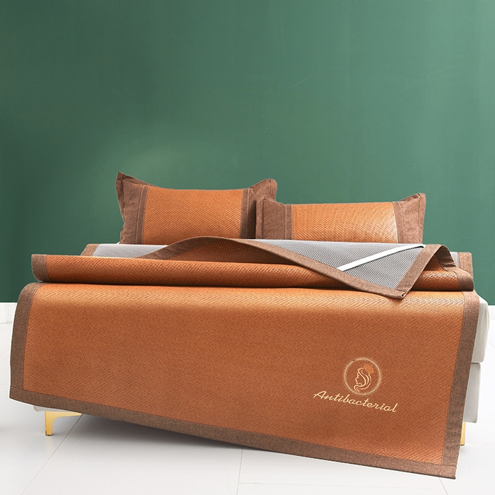 91家纺网 家纺一手货源 找家纺 伊被源 2023新款加厚刺绣古藤席三件套-可可西里 可可西里-咖色