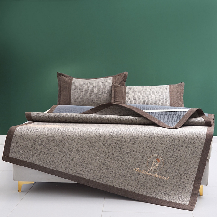 91家纺网 家纺一手货源 找家纺 伊被源 2023新款加厚刺绣古藤席三件套-可可西里 可可西里-银灰