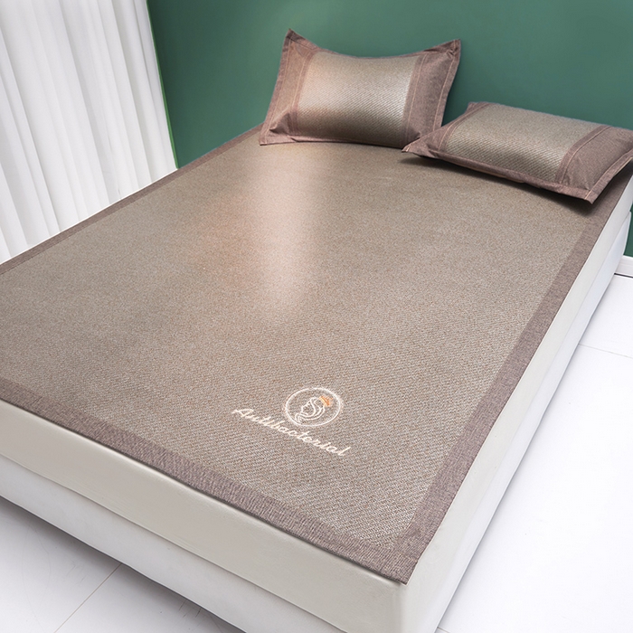 91家纺网 家纺一手货源 找家纺 伊被源 2023新款加厚刺绣古藤席三件套-可可西里 可可西里-棕灰