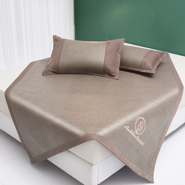 91家纺网 家纺一手货源 找家纺 伊被源 2023新款加厚刺绣古藤席三件套-可可西里 可可西里-棕灰