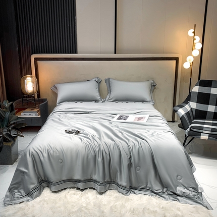 91家纺网 家纺一手货源 找家纺 淼铭 2025新款奥地利进口兰精天丝镂空花边夏被-织梦系列 织梦-灰色