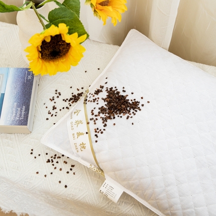 91家纺网 家纺一手货源 找家纺 露函家居 全棉（甜荞）荞麦枕芯 全荞麦壳枕芯 全棉绗绣荞麦枕头 常规成人学生枕头