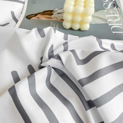 91家纺网 家纺一手货源 找家纺 漫仙阁2024新款亲肤棉芦荟棉单品被套 简格-灰