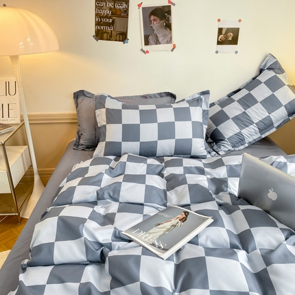 91家纺网 家纺一手货源 找家纺 漫仙阁2024新款亲肤棉芦荟棉单品被套 棋盘格