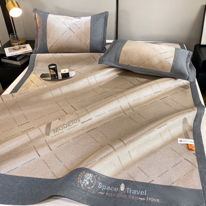 91家纺网 家纺一手货源 找家纺 伊被源 23新款提花冰藤席三件套-宇航员 太空冰帛丝冰藤冰灰咖床席款