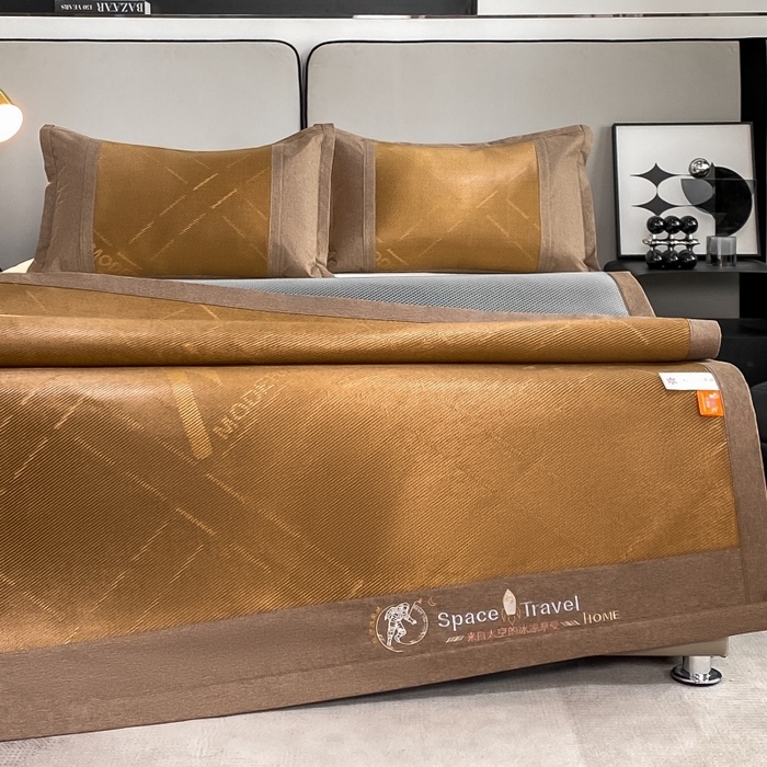 91家纺网 家纺一手货源 找家纺 伊被源 23新款提花冰藤席三件套-宇航员 太空冰帛丝冰藤碳咖床席款