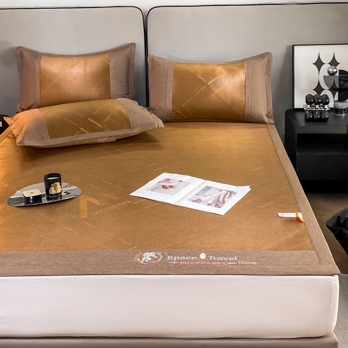 91家纺网 家纺一手货源 找家纺 伊被源 23新款提花冰藤席三件套-宇航员 太空冰帛丝冰藤碳咖床席款