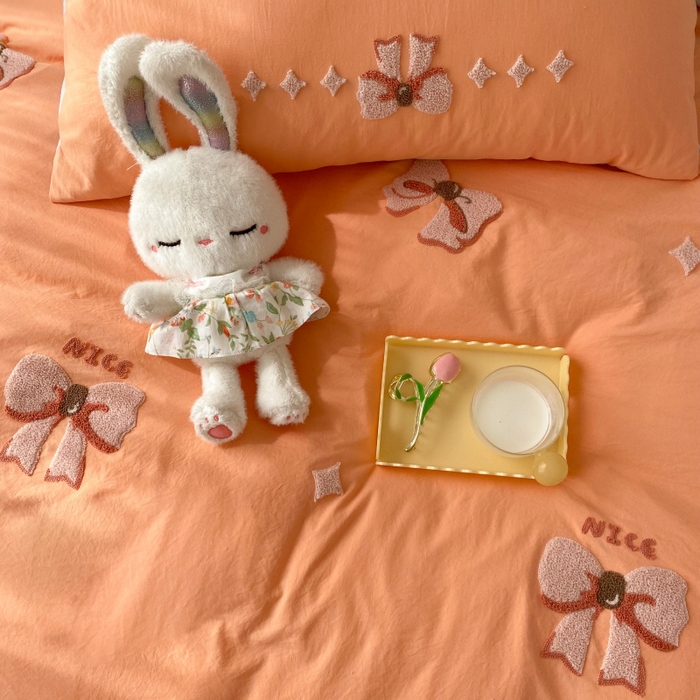 91家纺网 家纺一手货源 找家纺 潮邦 2025全新升级面料【奶小冻】春夏毛巾绣四件套 蝴蝶结