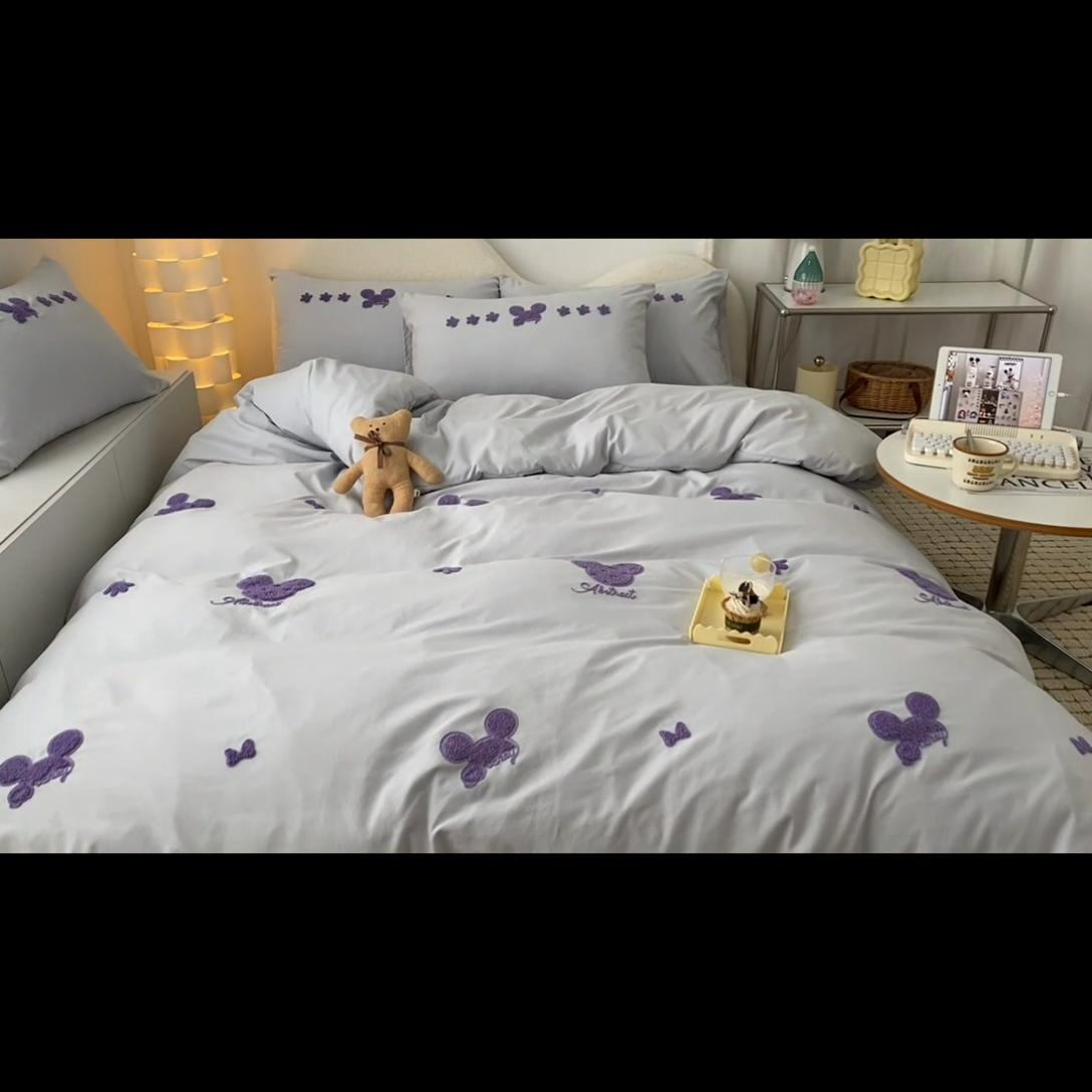 91家纺网 家纺一手货源 找家纺 潮邦 2025全新升级面料【奶小冻】春夏毛巾绣四件套 米妮鼠