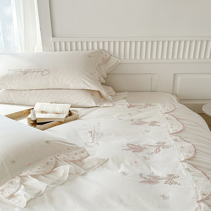 91家纺网 家纺一手货源 找家纺 （总）亲亲公主2025新款全棉蕾丝公主风铃兰花开四件套