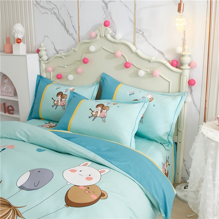 91家纺网 家纺一手货源 找家纺 沐白家居2023大版全棉印花四件套 2两小无猜-绿