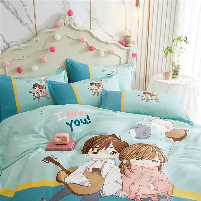 91家纺网 家纺一手货源 找家纺 沐白家居2023大版全棉印花四件套 2两小无猜-绿