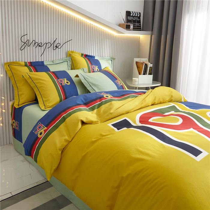 91家纺网 家纺一手货源 找家纺 沐白家居2023大版全棉印花四件套 2青春纪念册-黄