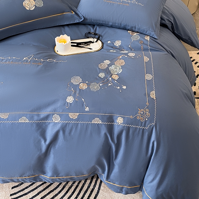 91家纺网 家纺一手货源 找家纺 绒世界2024新款全棉刺绣烟雨系列四件套 一袭烟雨-宾利蓝