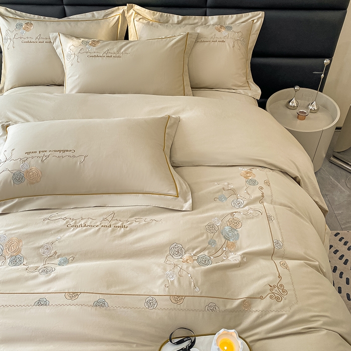 91家纺网 家纺一手货源 找家纺 绒世界2024新款全棉刺绣烟雨系列四件套 一袭烟雨-香槟金