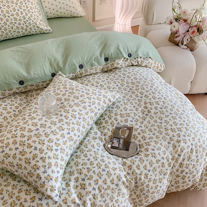 91家纺网 家纺一手货源 找家纺 澳萝拉2023新款40支双层纱纽扣款四件套  花半里黄