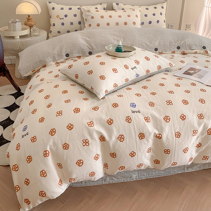 91家纺网 家纺一手货源 找家纺 澳萝拉2023新款40支双层纱纽扣款四件套  休闲时代桔