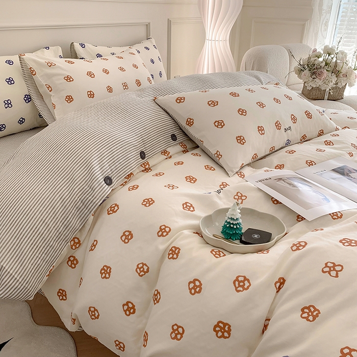 91家纺网 家纺一手货源 找家纺 澳萝拉2023新款40支双层纱纽扣款四件套  休闲时代桔