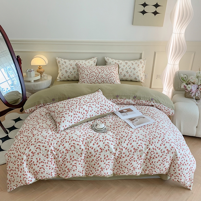 91家纺网 家纺一手货源 找家纺 澳萝拉2023新款40支双层纱纽扣款四件套  叶语纷飞红