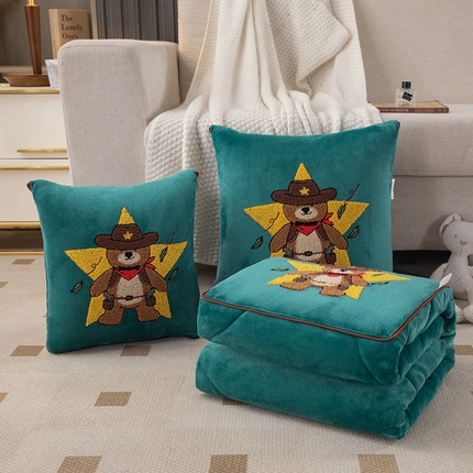 91家纺网 家纺一手货源 找家纺 （总）宝马家纺 2023牛奶绒牛仔熊抱枕被