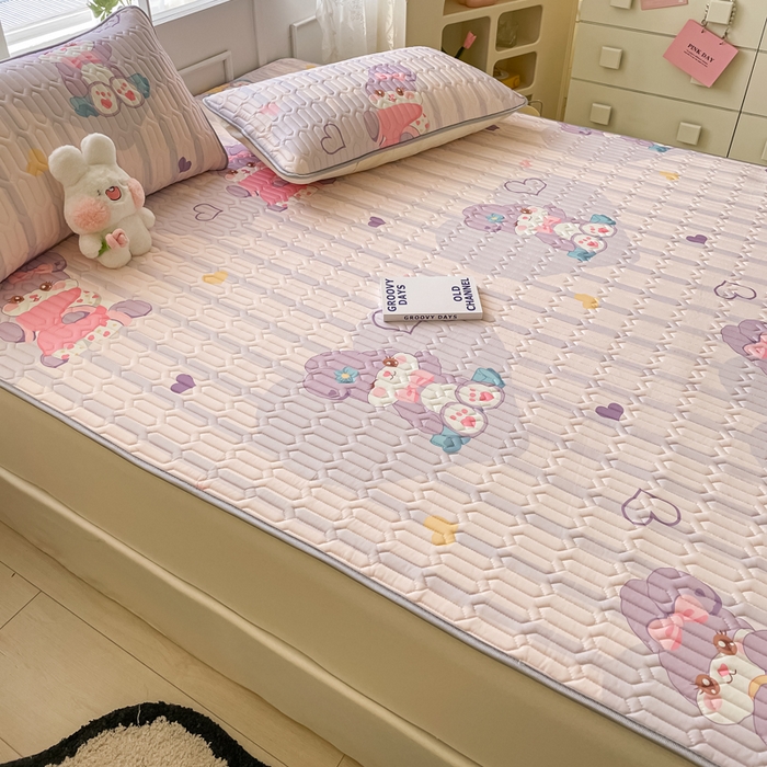 91家纺网 家纺一手货源 找家纺 金爱家 2023新款小清新凉感丝乳胶凉席三件套 爱心小兔-紫