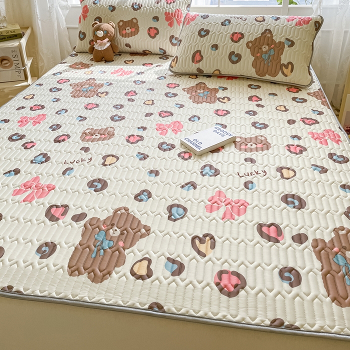 91家纺网 家纺一手货源 找家纺 金爱家 2023新款小清新凉感丝乳胶凉席三件套 豹纹熊