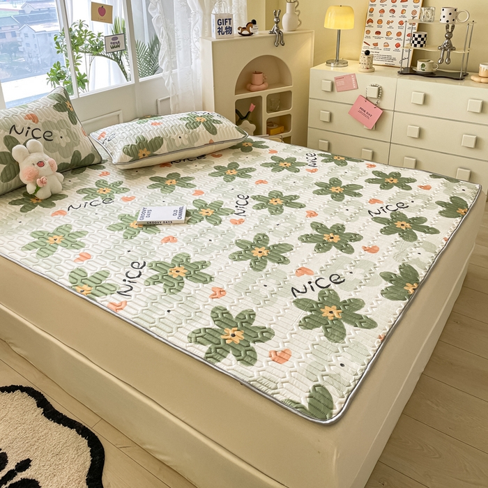 91家纺网 家纺一手货源 找家纺 金爱家 2023新款小清新凉感丝乳胶凉席三件套 海棠花-绿