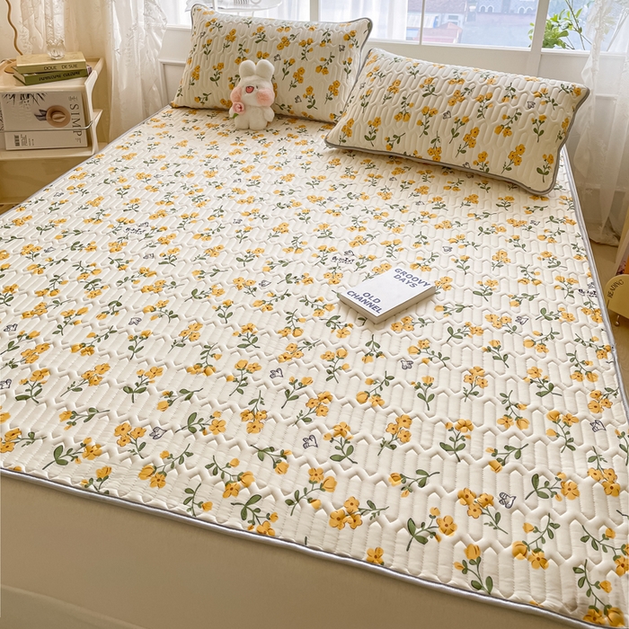 91家纺网 家纺一手货源 找家纺 金爱家 2023新款小清新凉感丝乳胶凉席三件套 花季