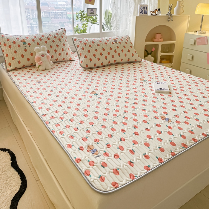 91家纺网 家纺一手货源 找家纺 金爱家 2023新款小清新凉感丝乳胶凉席三件套 橘子小熊