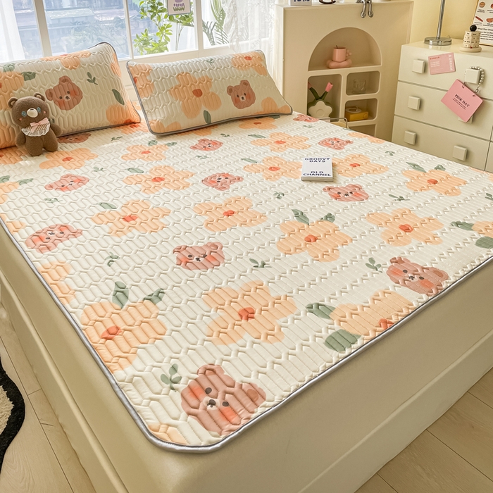 91家纺网 家纺一手货源 找家纺 金爱家 2023新款小清新凉感丝乳胶凉席三件套 蜜糖熊