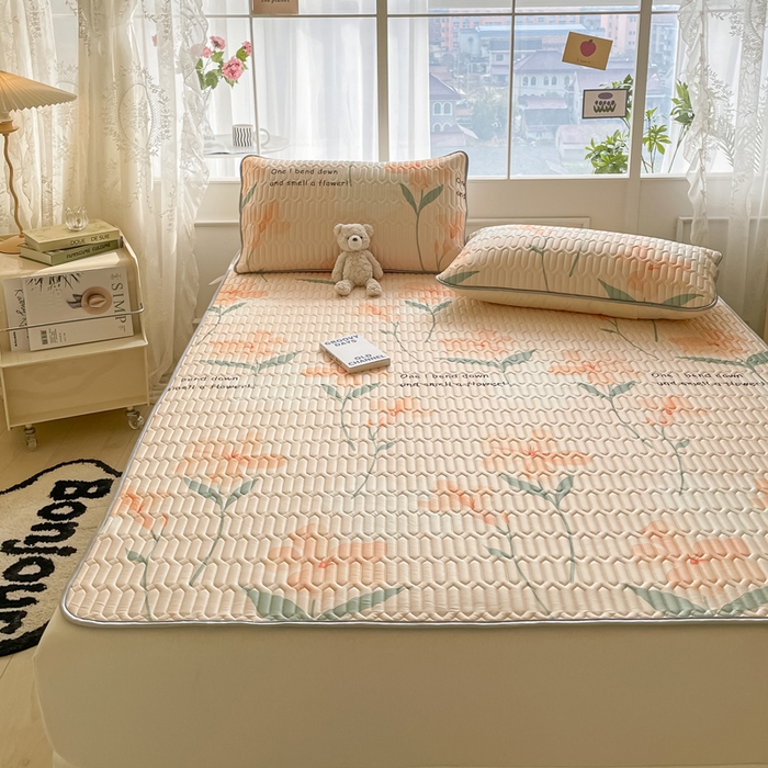 91家纺网 家纺一手货源 找家纺 金爱家 2023新款小清新凉感丝乳胶凉席三件套 浪漫花语