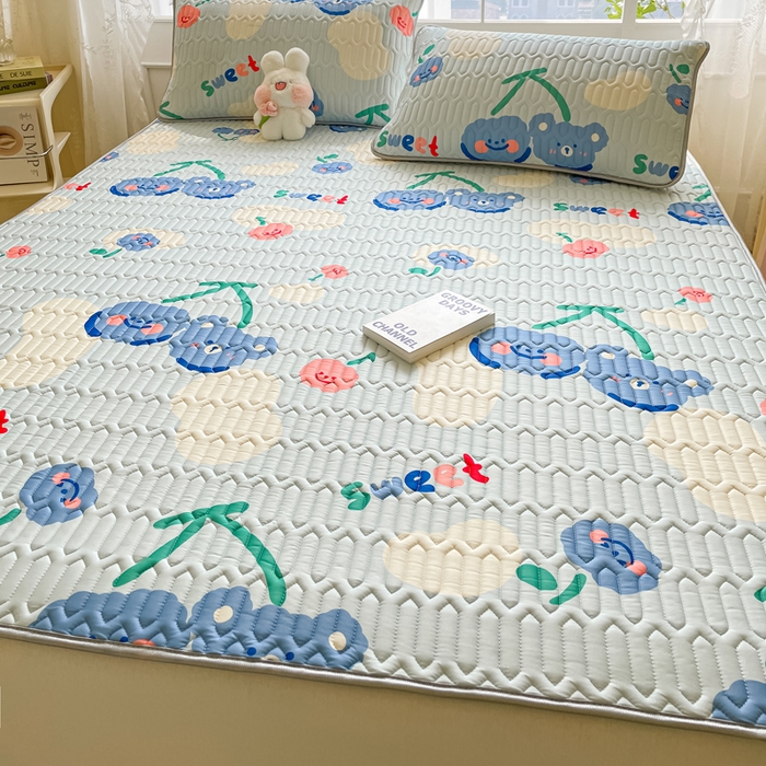 91家纺网 家纺一手货源 找家纺 金爱家 2023新款小清新凉感丝乳胶凉席三件套 微笑熊