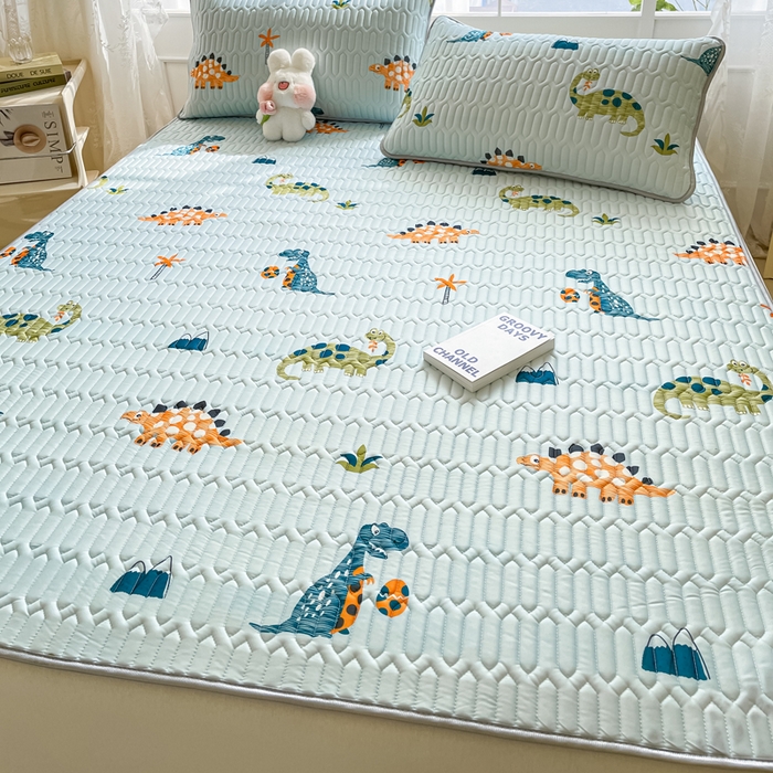 91家纺网 家纺一手货源 找家纺 金爱家 2023新款小清新凉感丝乳胶凉席三件套 小恐龙