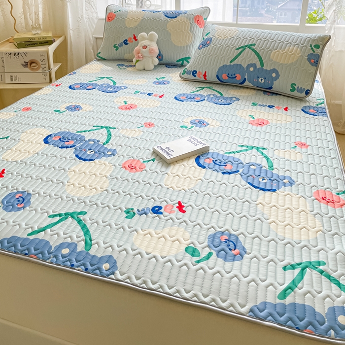 91家纺网 家纺一手货源 找家纺 金爱家 2023新款小清新凉感丝乳胶凉席三件套 微笑熊